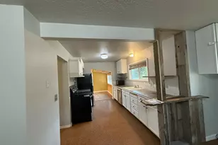 515 Baltimore St, Elgin, OR 97827 - Photo 6
