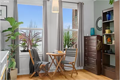 1631 NW Everett St #208, Portland, OR 97209 - Photo 8