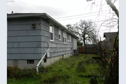 610 Tualatin St, Saint Helens, OR 97051 - Photo 6