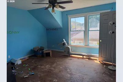 1435 SE Pine St, Roseburg, OR 97470 - Photo 10