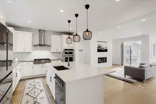11689 NW Kearney St, Portland, OR 97229 - Photo 12