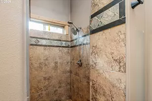 15784 Lava Dr, La Pine, OR 97739 - Photo 14