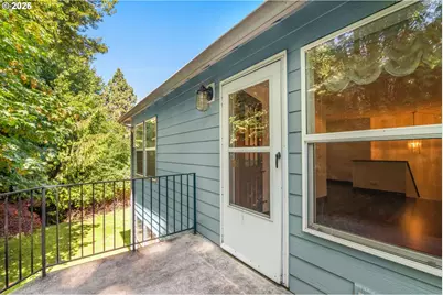 534 NE South Shore Rd, Portland, OR 97211 - Photo 26