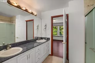 534 NE South Shore Rd, Portland, OR 97211 - Photo 24