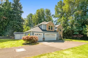 534 NE South Shore Rd, Portland, OR 97211 - Photo 2