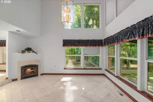 534 NE South Shore Rd, Portland, OR 97211 - Photo 8