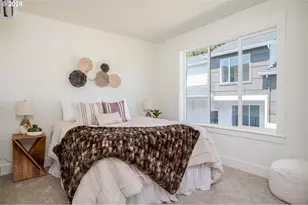 87 NE 78th Ave, Portland, OR 97213 - Photo 14