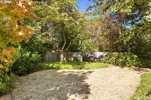 4061 SW Flower St, Portland, OR 97221 - Photo 34
