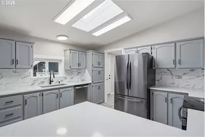 4617 SE 133rd Dr #92, Portland, OR 97236 - Photo 4