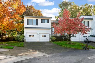 14950 NE Rose Pkwy, Portland, OR 97230 - Photo 4