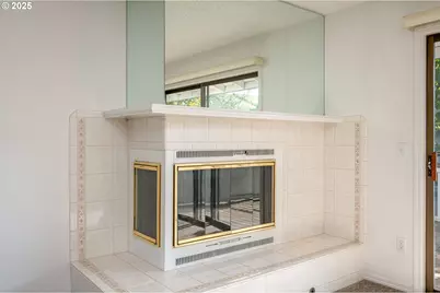 14950 NE Rose Pkwy, Portland, OR 97230 - Photo 26