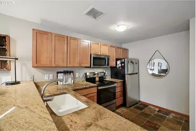 720 NW Naito Pkwy #D24, Portland, OR 97209 - Photo 10