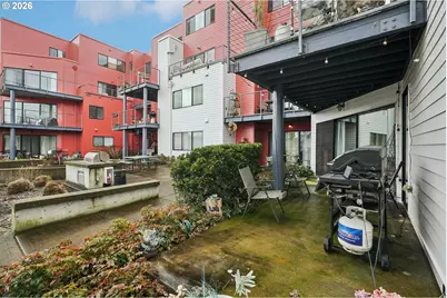 720 NW Naito Pkwy #D24, Portland, OR 97209 - Photo 16
