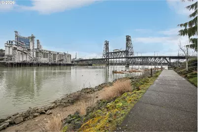 720 NW Naito Pkwy #D24, Portland, OR 97209 - Photo 24