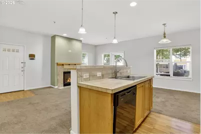 10805 NE Red Wing Way #101, Hillsboro, OR 97006 - Photo 28