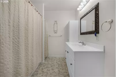 97 Dresden St, Astoria, OR 97103 - Photo 18