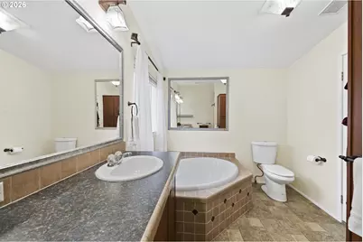 90137 Logan Rd, Astoria, OR 97103 - Photo 36
