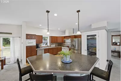 90137 Logan Rd, Astoria, OR 97103 - Photo 12