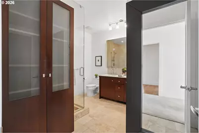 1001 NW Lovejoy St #512, Portland, OR 97209 - Photo 20
