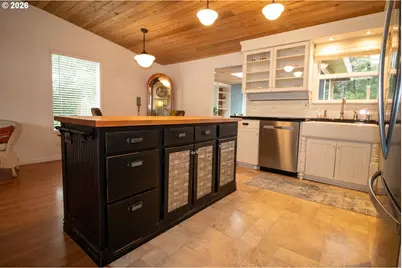 4726 Sea Breeze Ln, Florence, OR 97439 - Photo 16