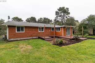 4726 Sea Breeze Ln, Florence, OR 97439 - Photo 38