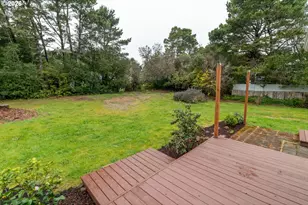 4726 Sea Breeze Ln, Florence, OR 97439 - Photo 34