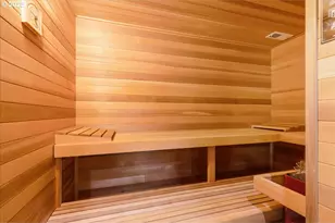 6643 NW Meridian Ridge Dr, Portland, OR 97210 - Photo 36