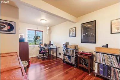 6643 NW Meridian Ridge Dr, Portland, OR 97210 - Photo 30