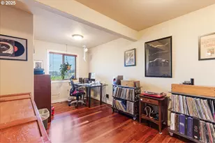 6643 NW Meridian Ridge Dr, Portland, OR 97210 - Photo 30