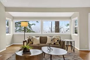 1433 SW Highland Rd, Portland, OR 97221 - Photo 6