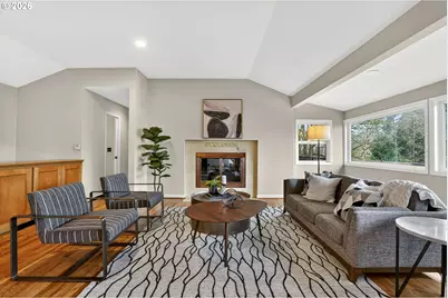 1433 SW Highland Rd, Portland, OR 97221 - Photo 4