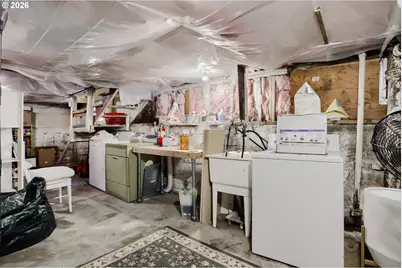 2124 NE Davis St, Portland, OR 97232 - Photo 24