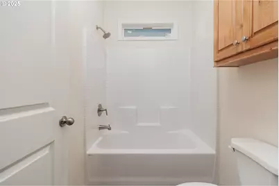 265 SE Hazelton Pl, Depoe Bay, OR 97341 - Photo 12