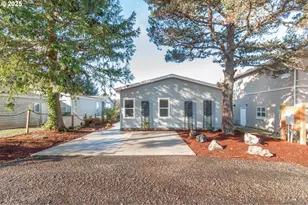 265 SE Hazelton Pl, Depoe Bay, OR 97341 - Photo 28