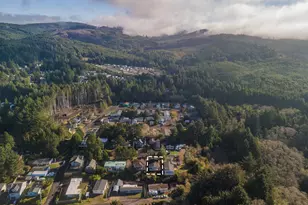 265 SE Hazelton Pl, Depoe Bay, OR 97341 - Photo 18