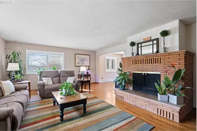 2947 Ammons Dr, Longview, WA 98632 - Photo 2