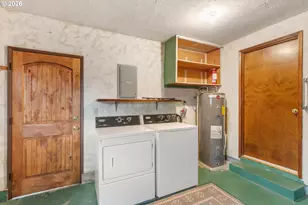 273 Eddy St, Sutherlin, OR 97479 - Photo 30