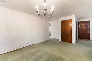 273 Eddy St, Sutherlin, OR 97479 - Photo 14