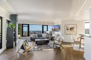 2245 SW Park Pl, Portland, OR 97205 - Photo 10