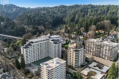 2245 SW Park Pl #7B, Portland, OR 97205 - Photo 44