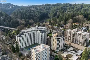 2245 SW Park Pl, Portland, OR 97205 - Photo 44