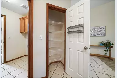 520 E Melody Ln, Newberg, OR 97132 - Photo 34