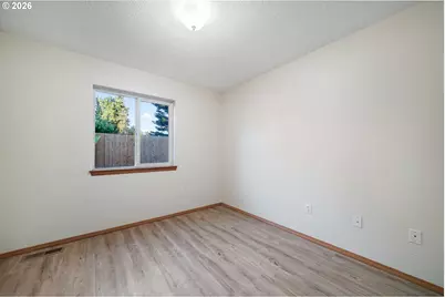 520 E Melody Ln, Newberg, OR 97132 - Photo 22