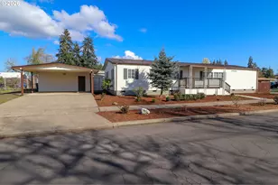 503 S 51st Pl, Springfield, OR 97478 - Photo 1