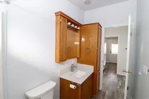 503 S 51st Pl, Springfield, OR 97478 - Photo 34