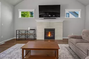 265 NE 36th Ct, Hillsboro, OR 97124 - Photo 8