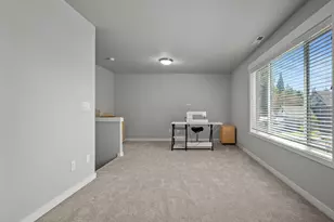 265 NE 36th Ct, Hillsboro, OR 97124 - Photo 34