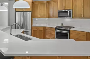 265 NE 36th Ct, Hillsboro, OR 97124 - Photo 12