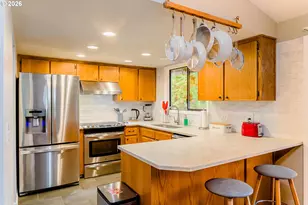 8832 SW 50th Ave, Portland, OR 97219 - Photo 10