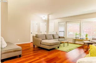 8832 SW 50th Ave, Portland, OR 97219 - Photo 6